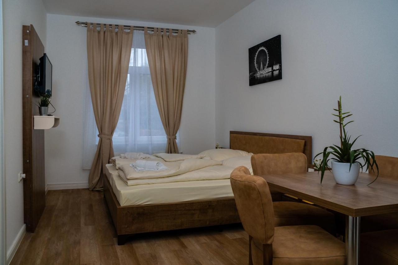 Hotel-Feuerstein Neuenkirchen  Εξωτερικό φωτογραφία